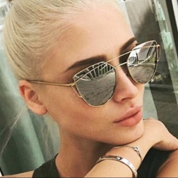 ❄️RBF Silver Cat Eye Sunglasses❄️ - Picture 5 of 8